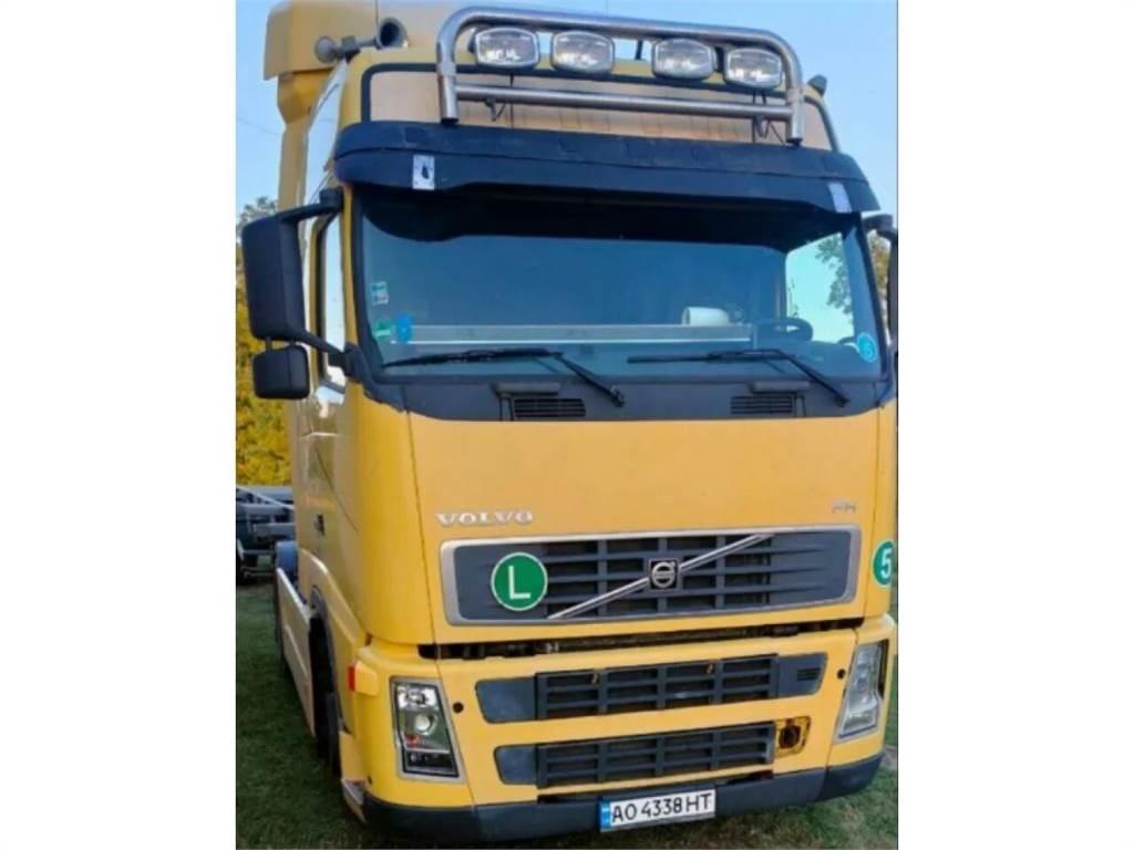 Volvo  Autotractoare