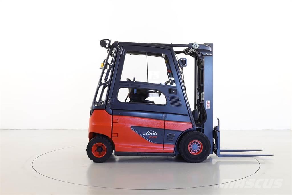 Linde E25-01 387 Stivuitor electric