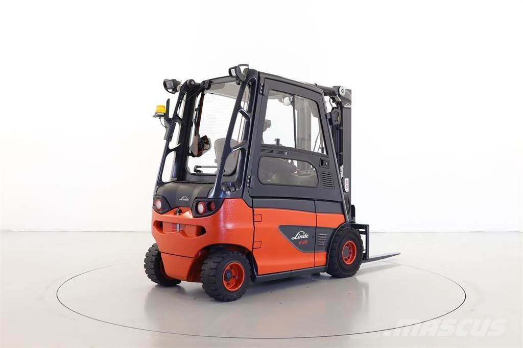 Linde E25-01 387 Stivuitor electric