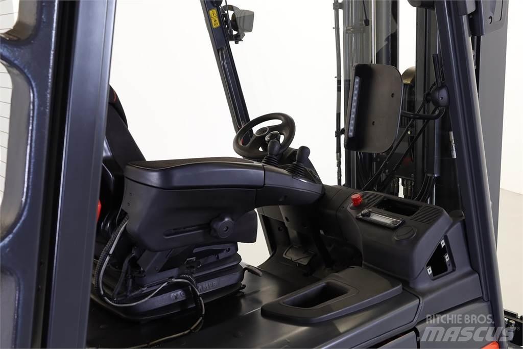 Linde E40-600 Stivuitor electric