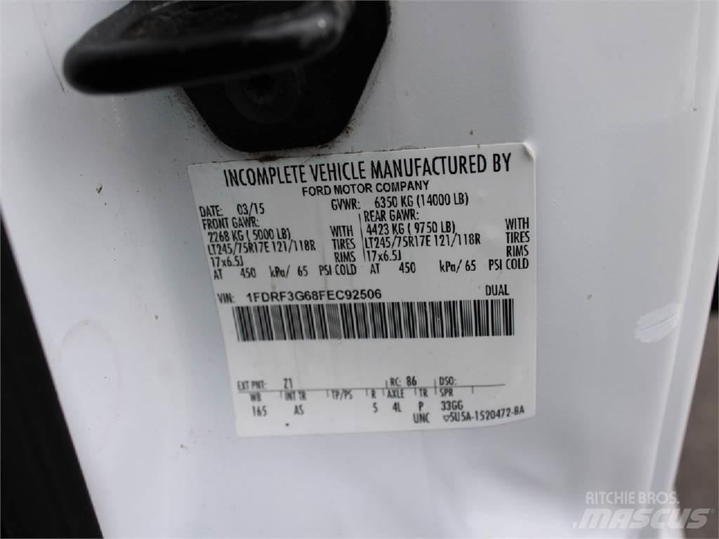 Ford F350 Camioane platforma/prelata