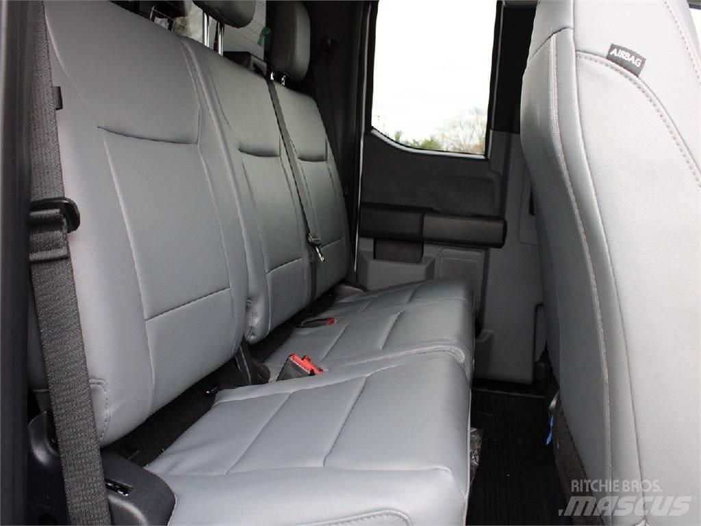 Ford F550 Autobasculanta