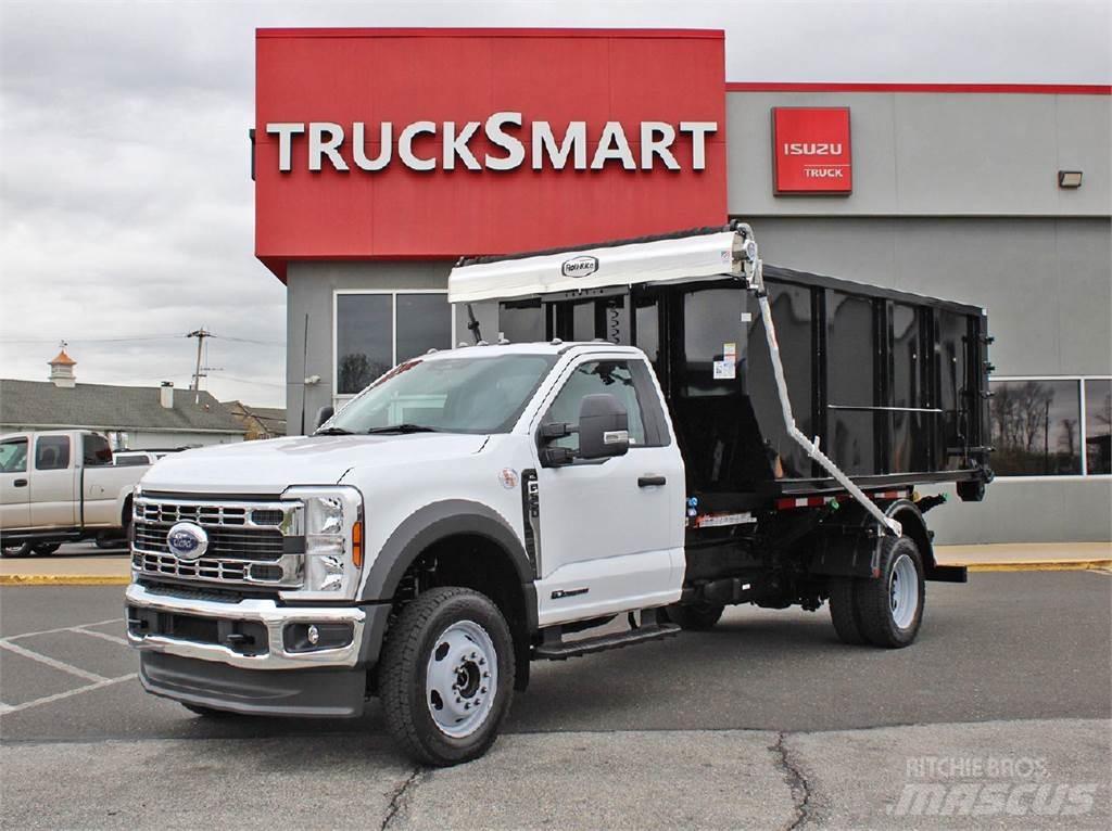 Ford F550 Camion cadru container