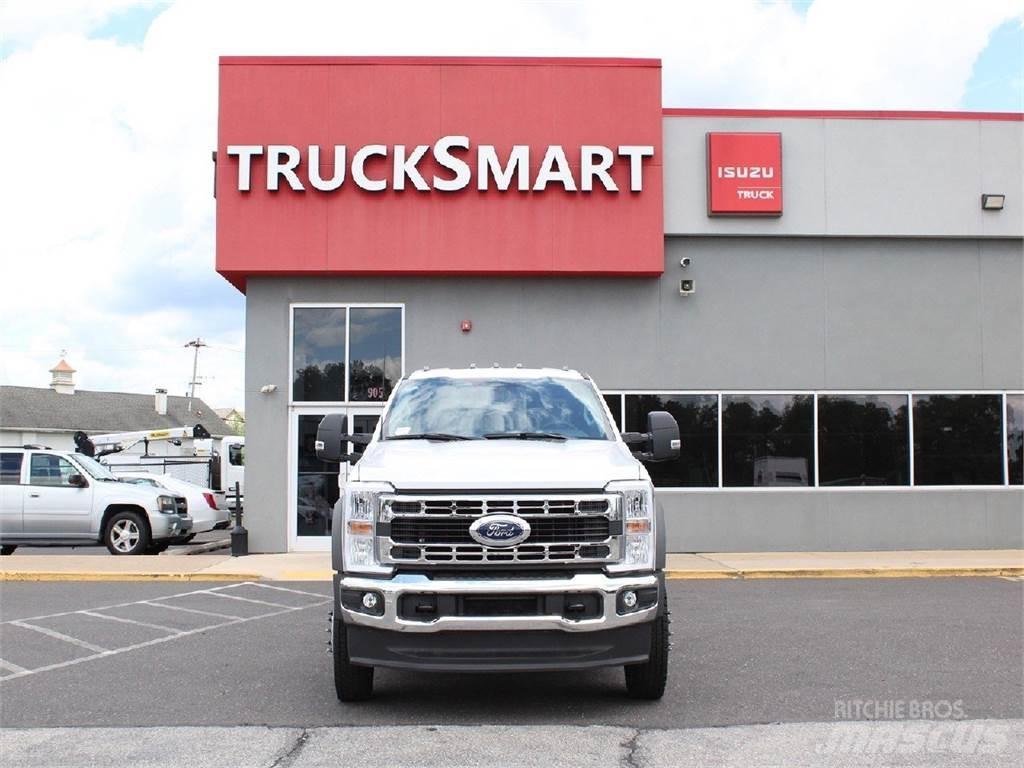 Ford F550 Camion cabina sasiu
