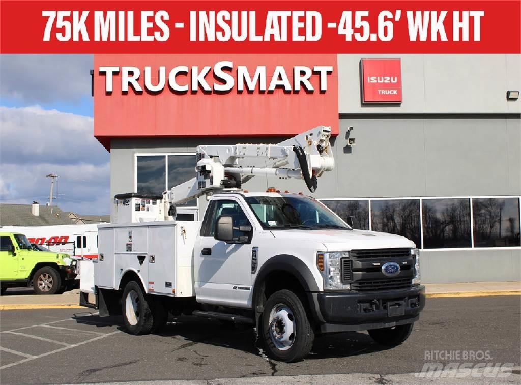 Ford F550 Platforme aeriene montate pe camion