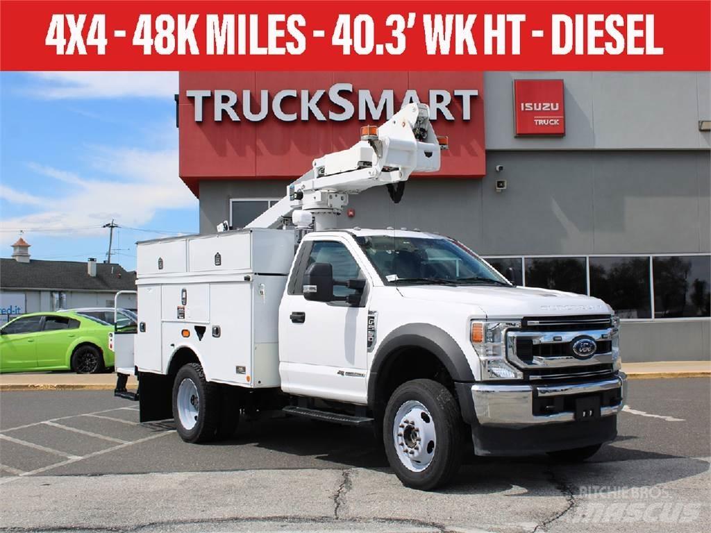 Ford F550 Platforme aeriene montate pe camion