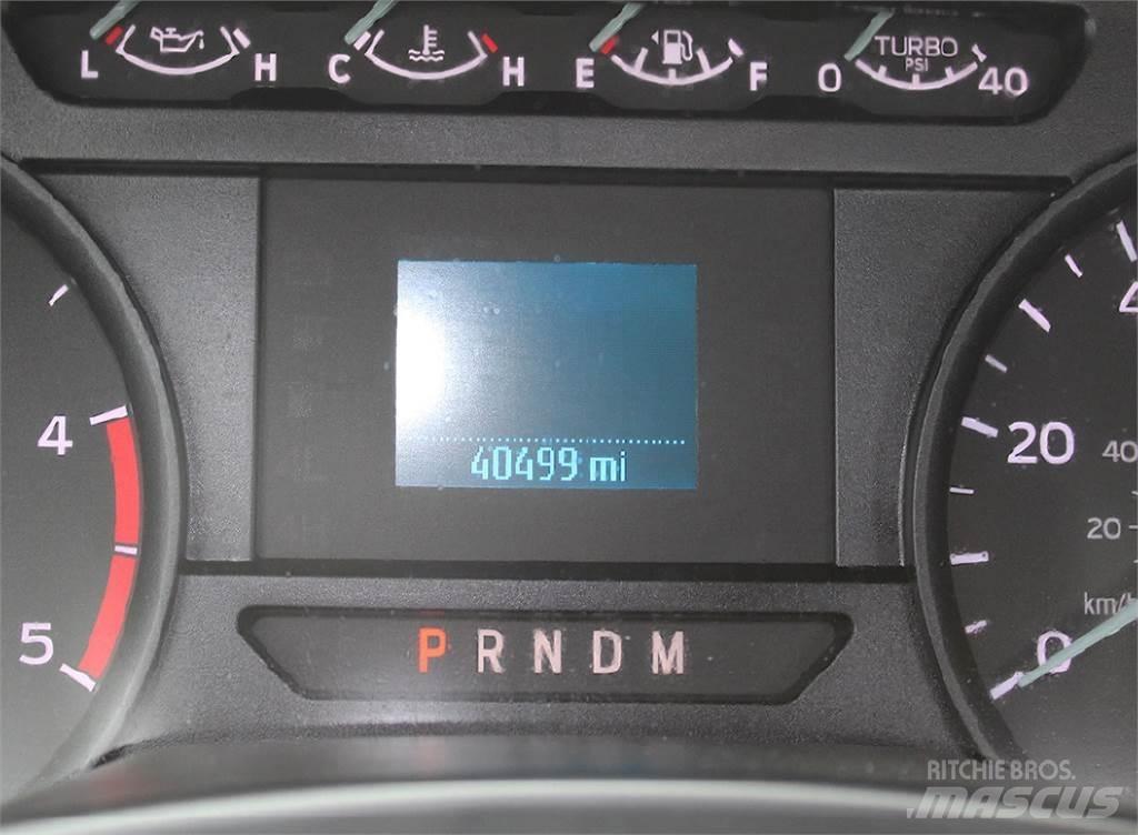 Ford F550 Municipal/vehicul cu uz general