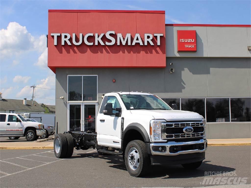 Ford F600 Autobasculanta
