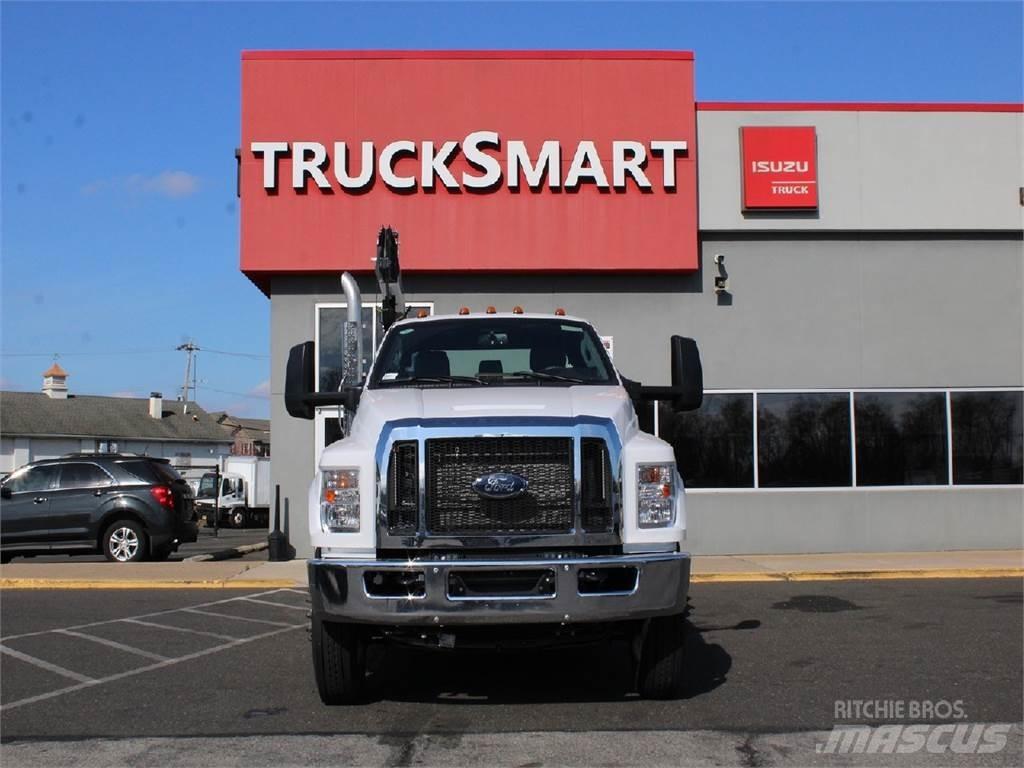 Ford F750 Vehicule de recuperare