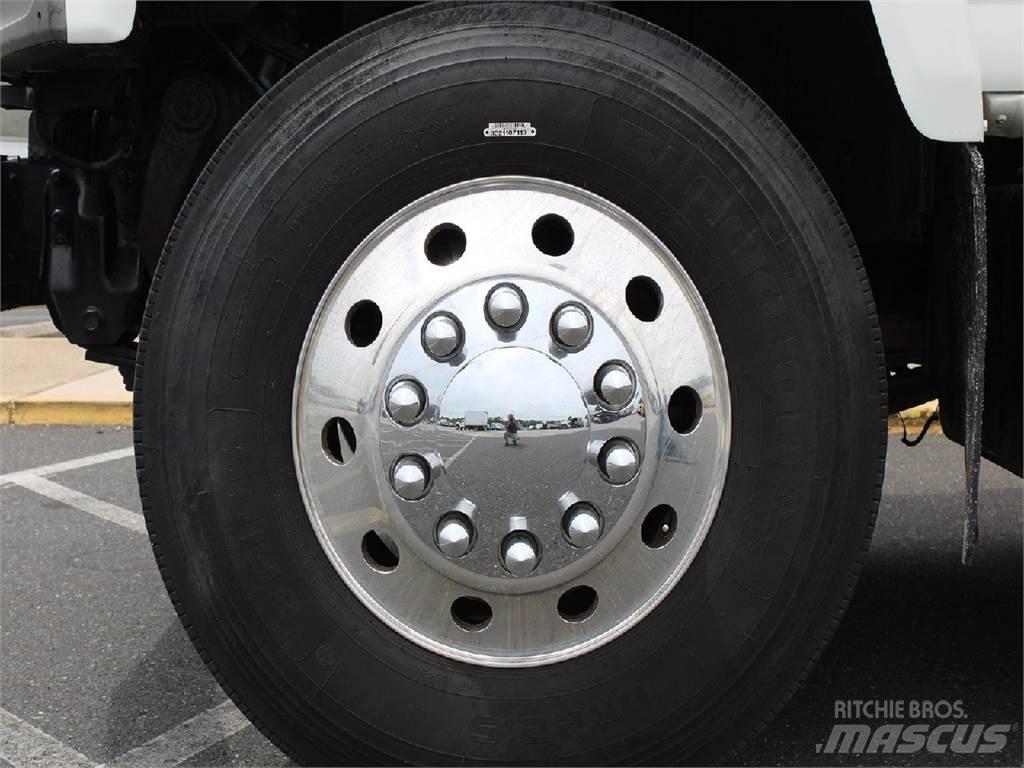 GMC 7500 Autobasculanta