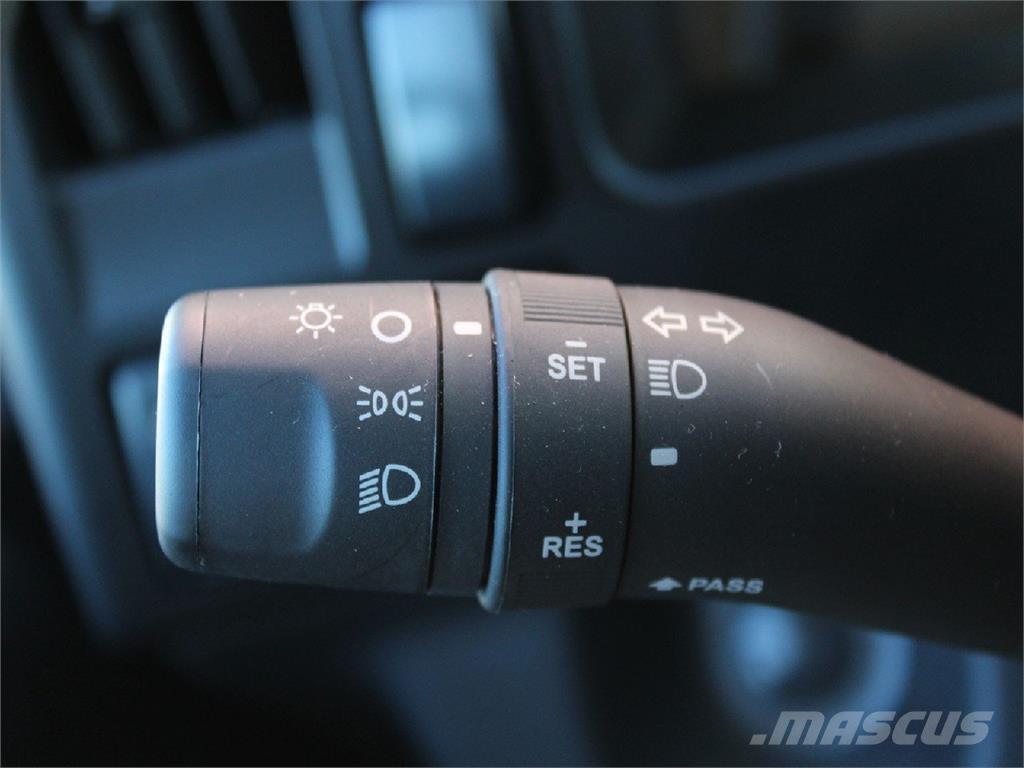Isuzu NPR-HD Autocamioane