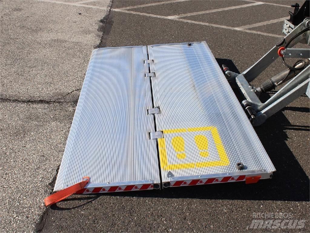 Isuzu NPR-HD Autocamioane