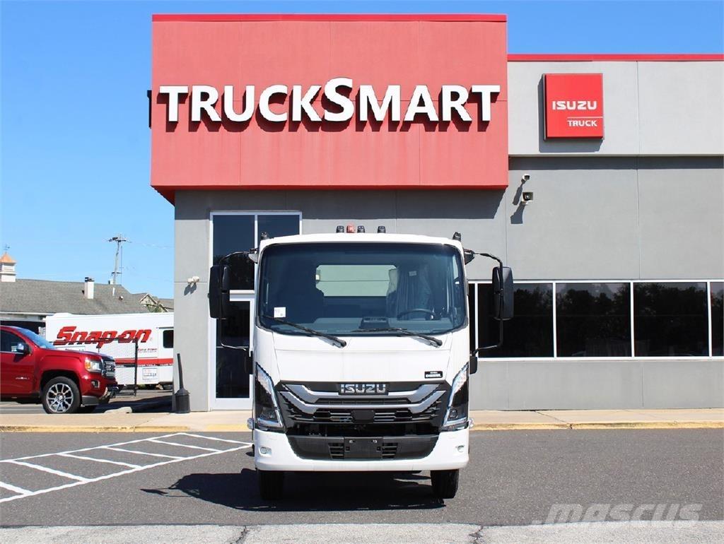 Isuzu NPR-HD Camioane platforma/prelata