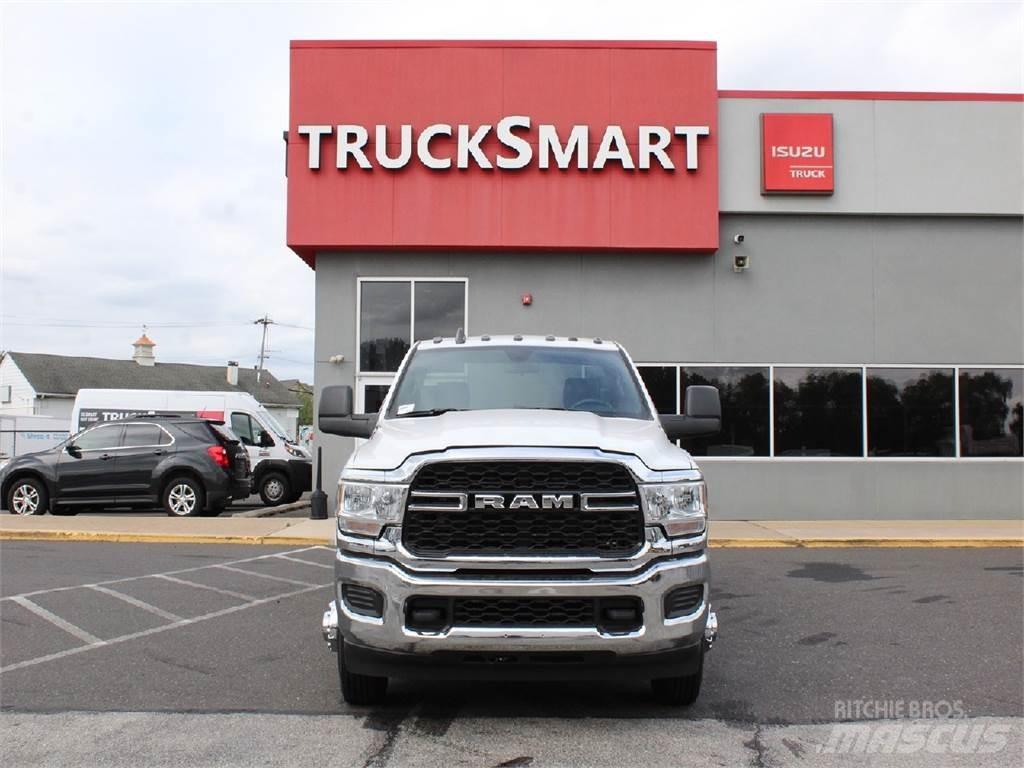 RAM 3500 Municipal/vehicul cu uz general