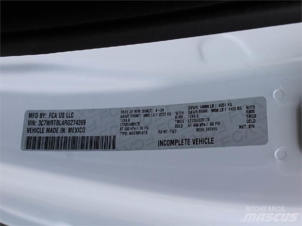 RAM 3500 Camioane platforma/prelata