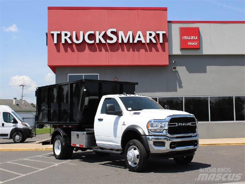 RAM 5500 Camion cadru container