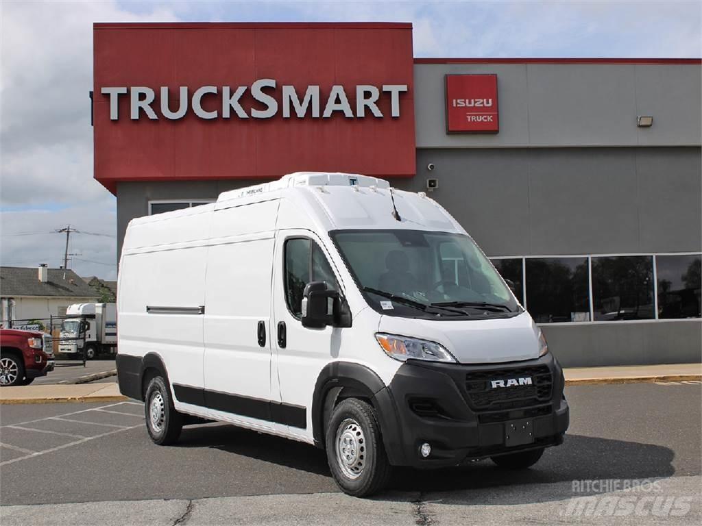 RAM PROMASTER Camion cu control de temperatura