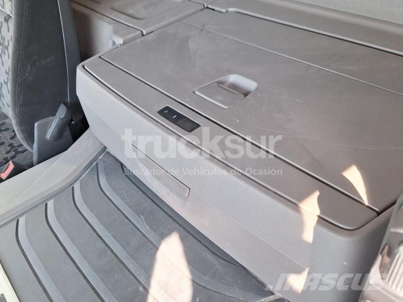 Scania P450 Autotractoare