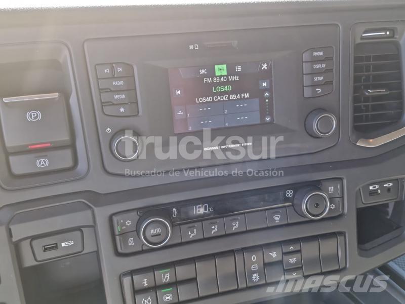 Scania R450 Autotractoare