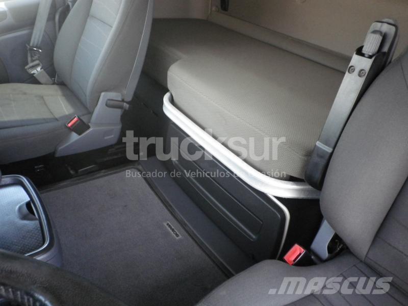 Scania R490 Autotractoare