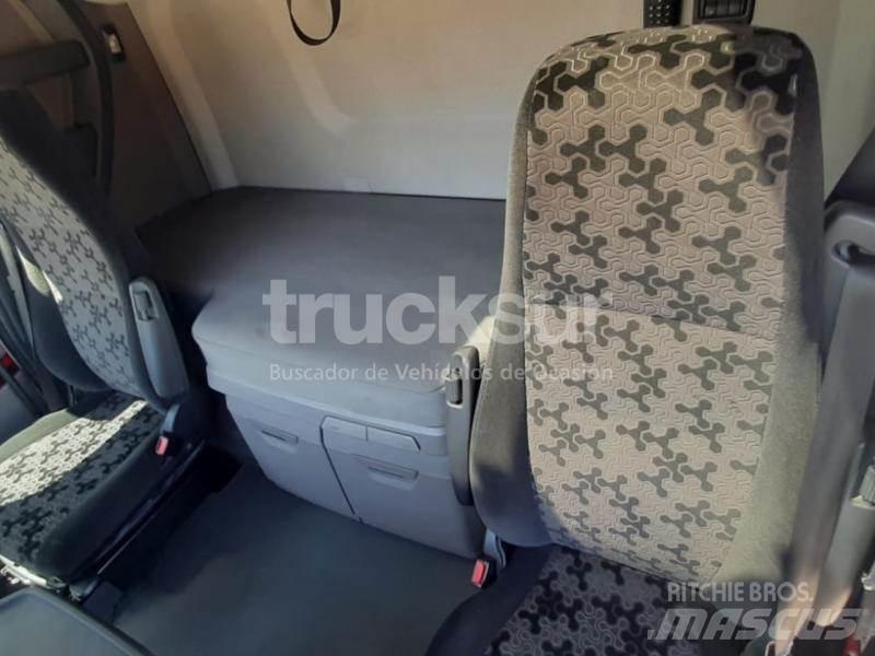 Scania S450 Autotractoare
