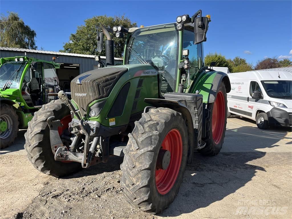 Fendt 718 Tractoare