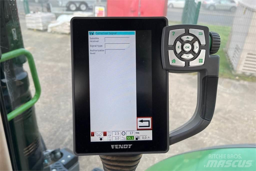 Fendt 718 Tractoare