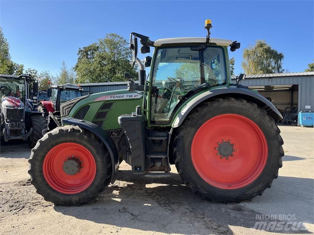 Fendt 718 Tractoare