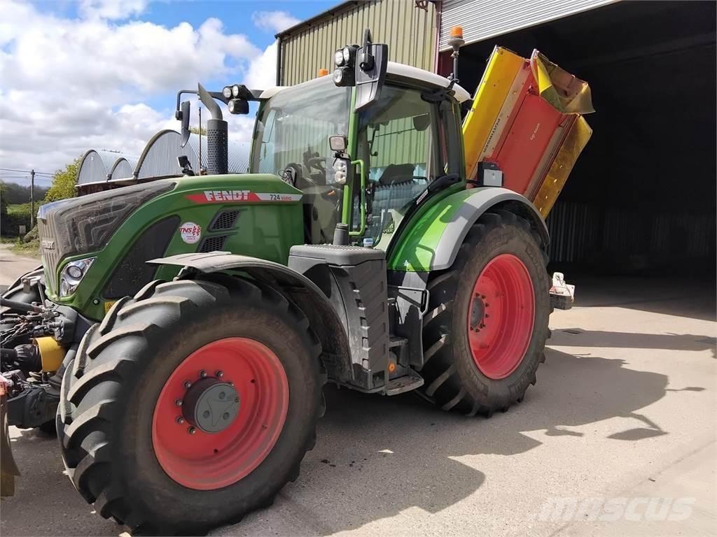 Fendt 724 Tractoare