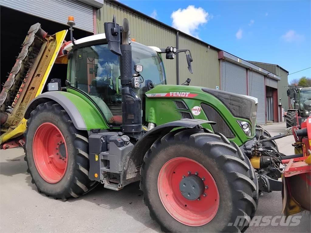 Fendt 724 Tractoare