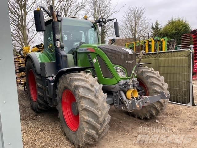 Fendt 724 DEMO Tractoare