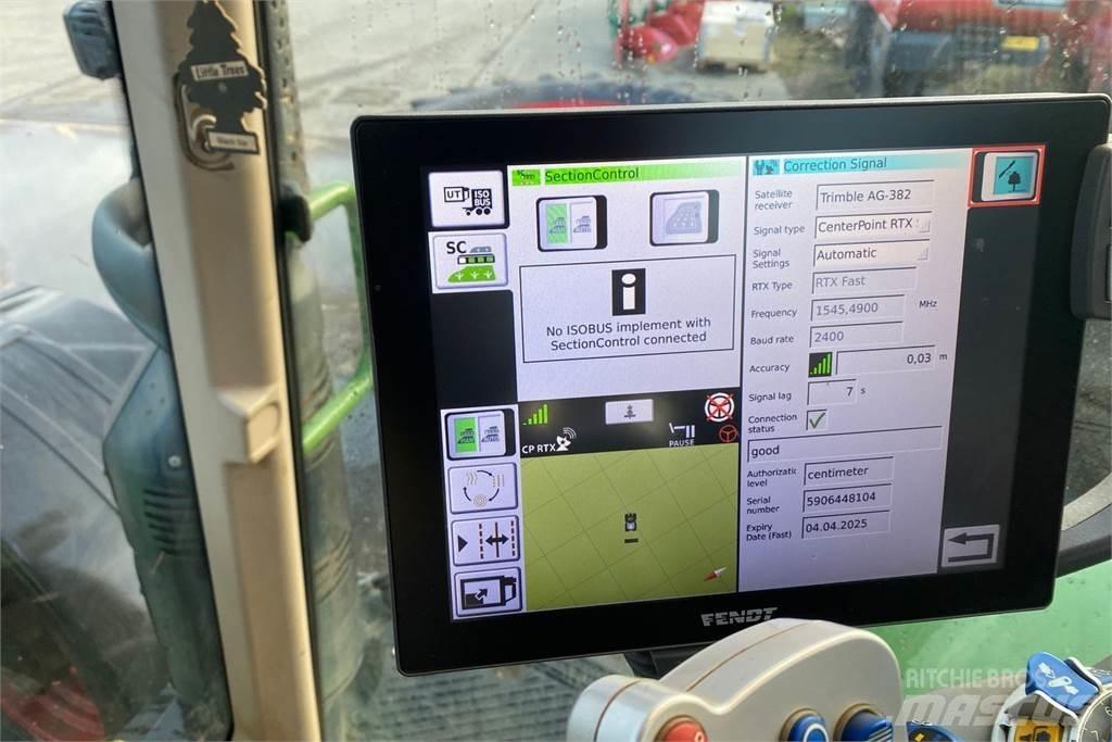 Fendt 724 DEMO Tractoare