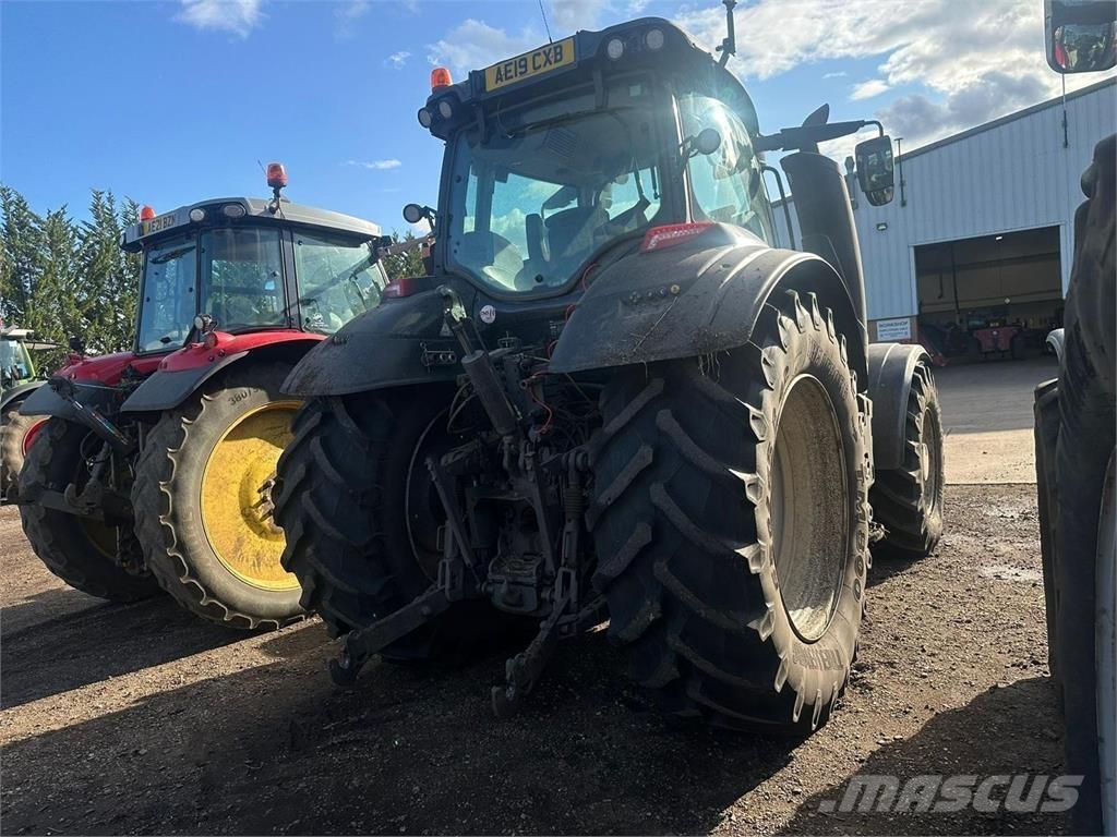 Valtra T234D Tractoare