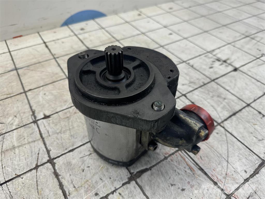 Bosch gear pump Piese si echipamente pentru macara