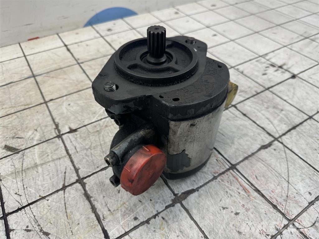 Bosch gear pump Piese si echipamente pentru macara