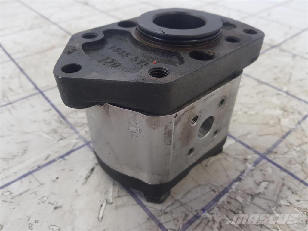 Bosch gear pump Piese si echipamente pentru macara