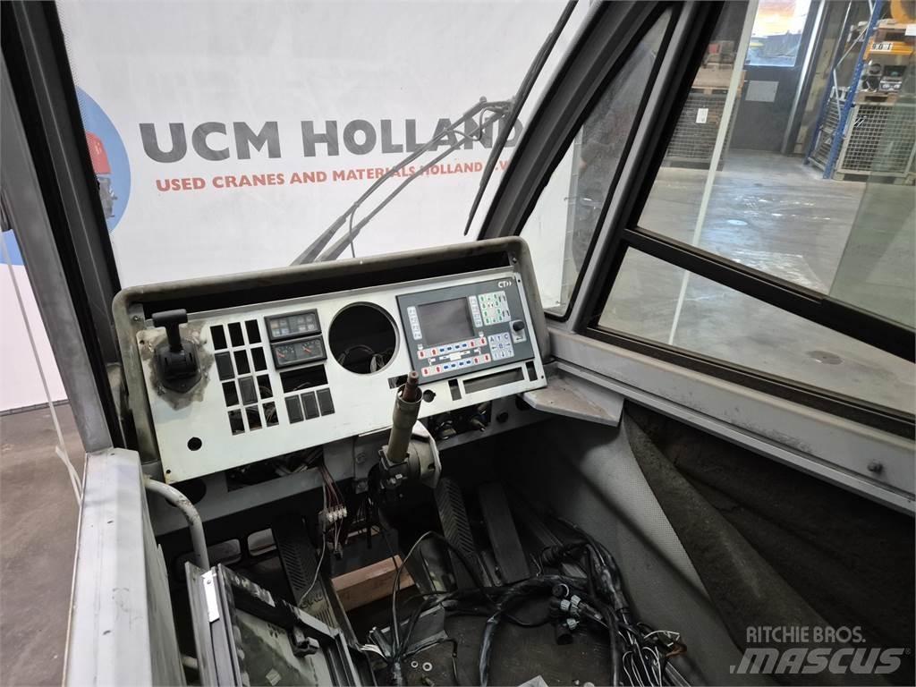  C.T.2 upper cabin Cabine si interior