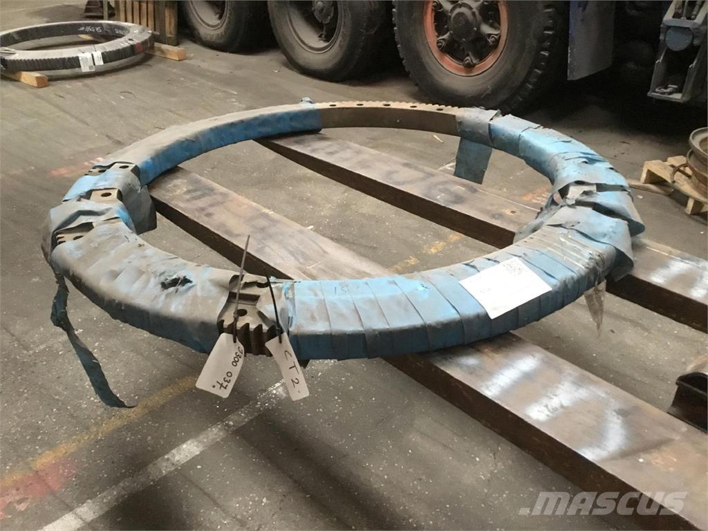  CT 2 slew ring Piese si echipamente pentru macara