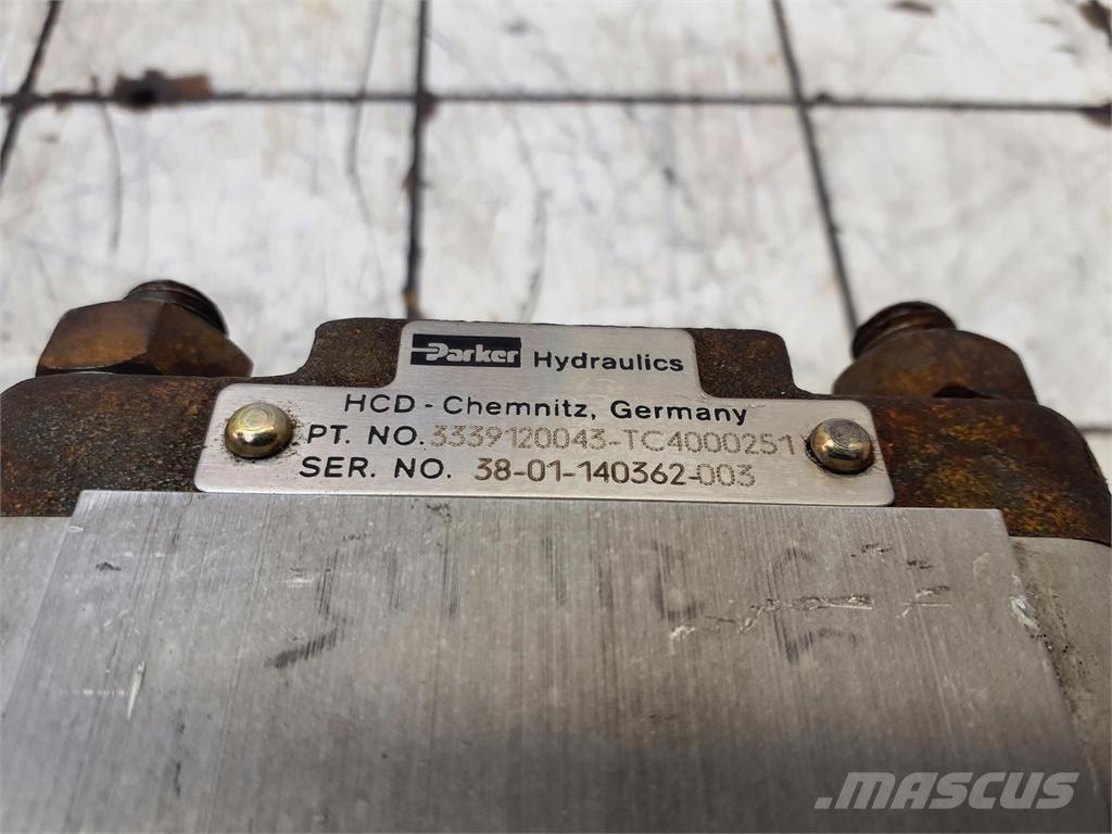  CT2 Dual gear pump Piese si echipamente pentru macara