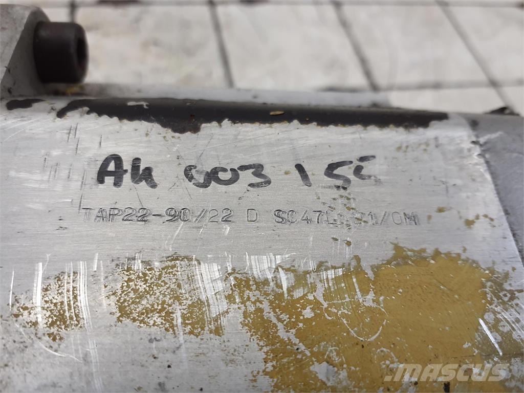  Dual gear pump Piese si echipamente pentru macara