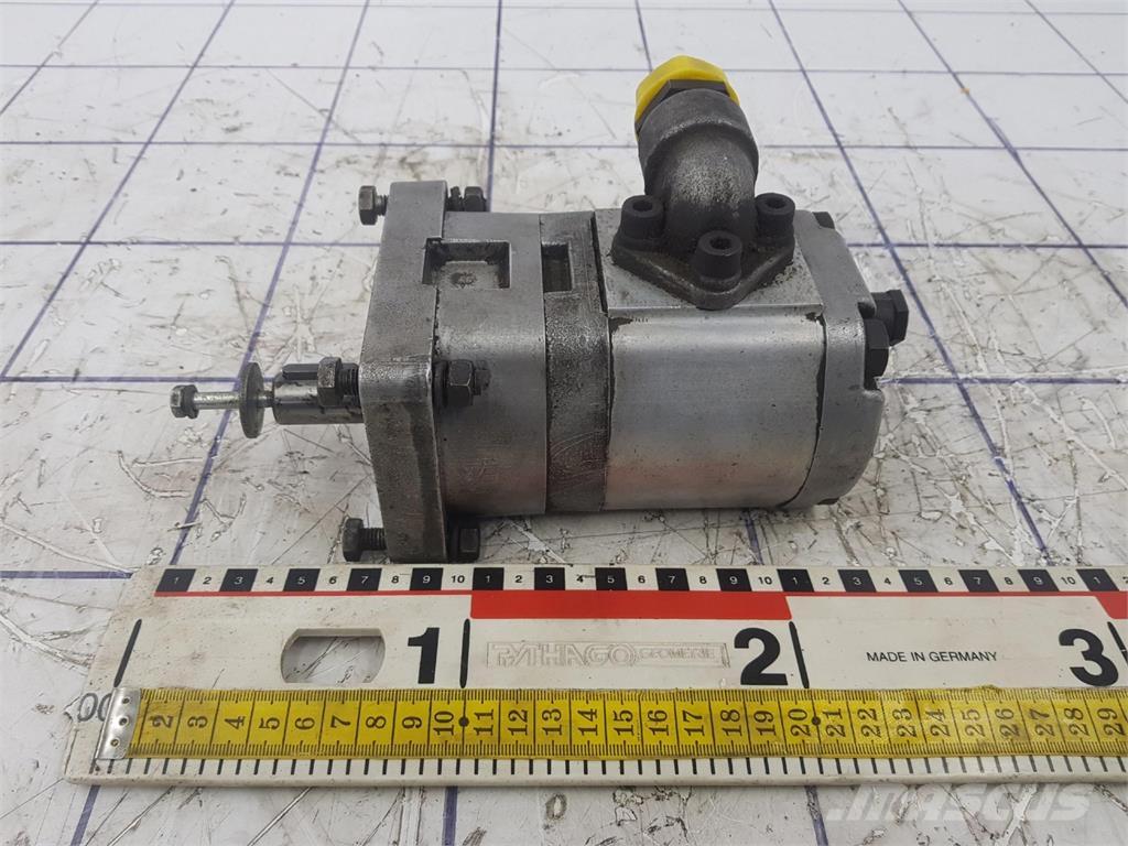  Duplomatic gear pump Piese si echipamente pentru macara