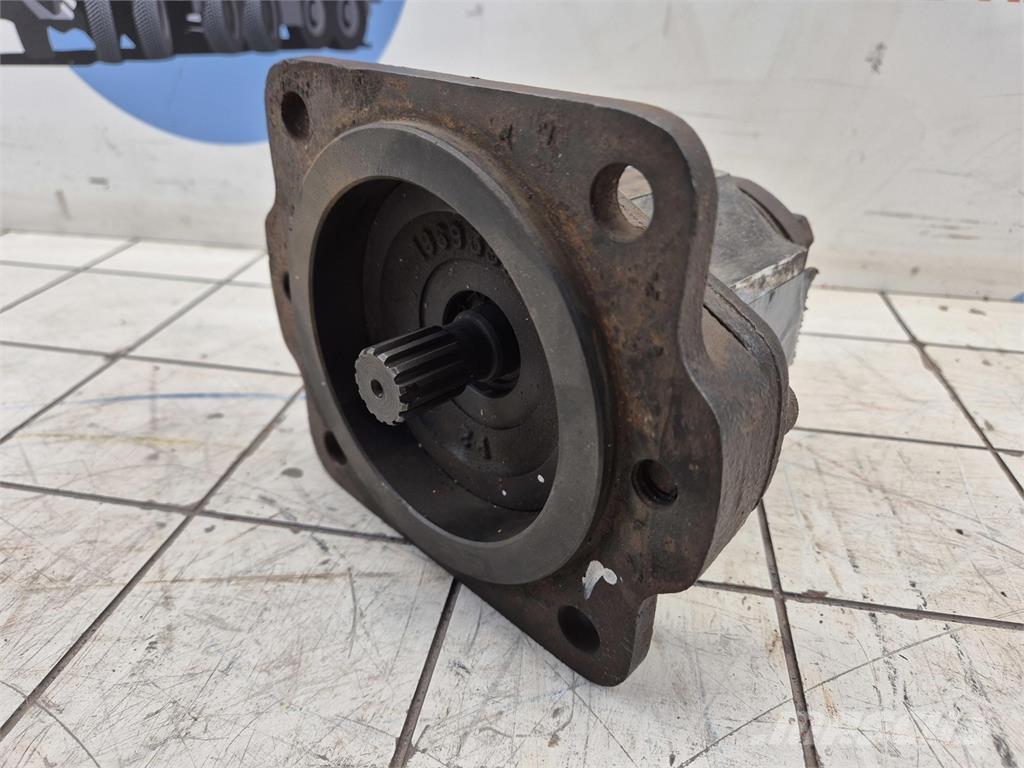  Gear pump Piese si echipamente pentru macara