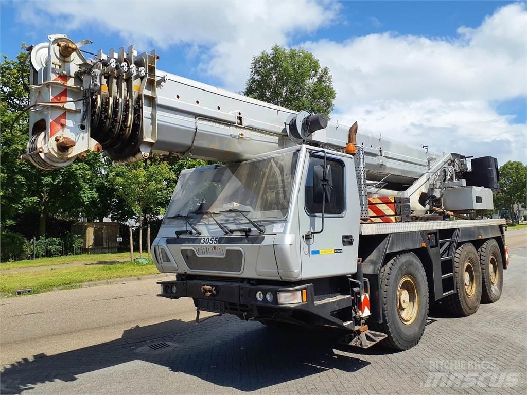 Grove GMK 3055 Macara pentru orice teren