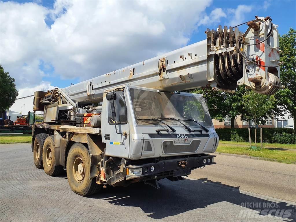 Grove GMK 3055 Macara pentru orice teren