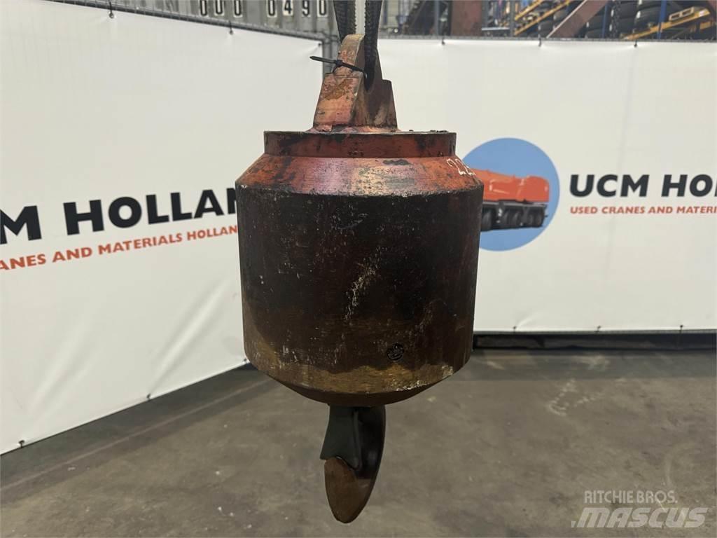  Hookball 7.2 ton Piese si echipamente pentru macara