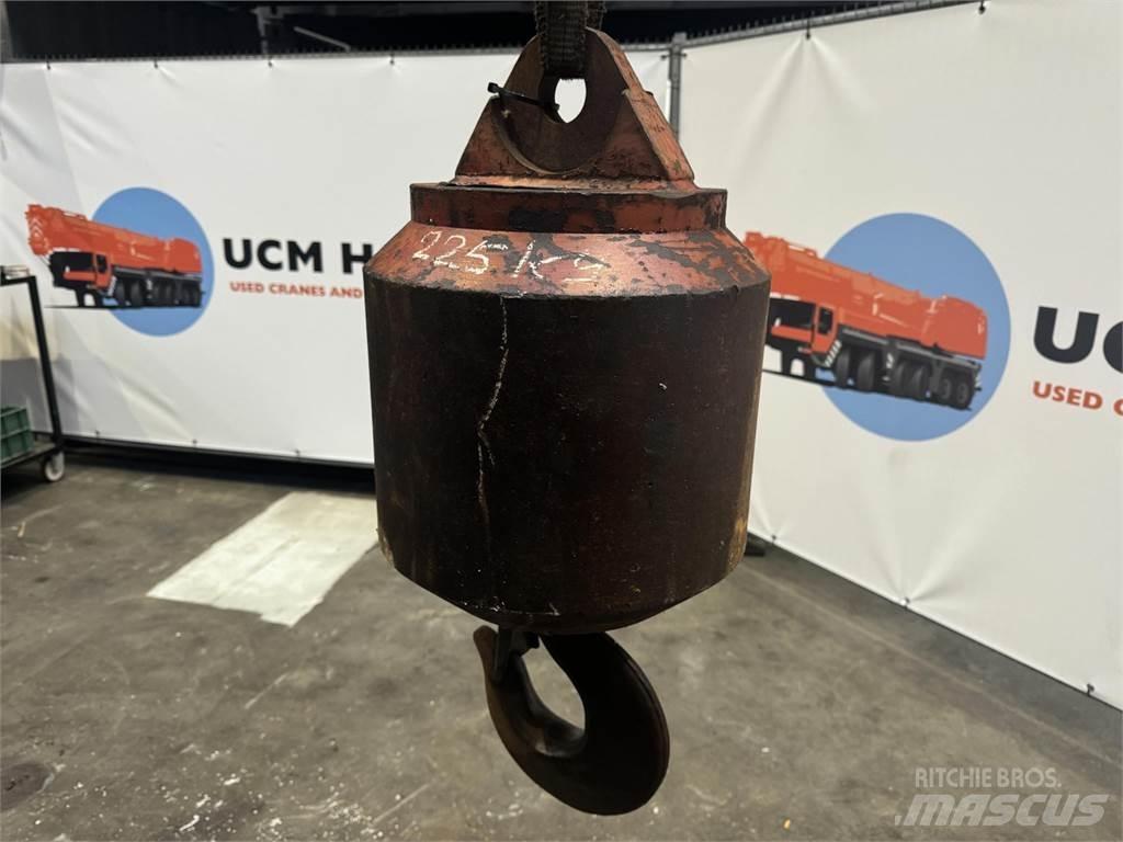  Hookball 7.2 ton Piese si echipamente pentru macara