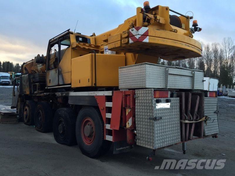 Liebherr LTM 1060-2 Macara pentru orice teren