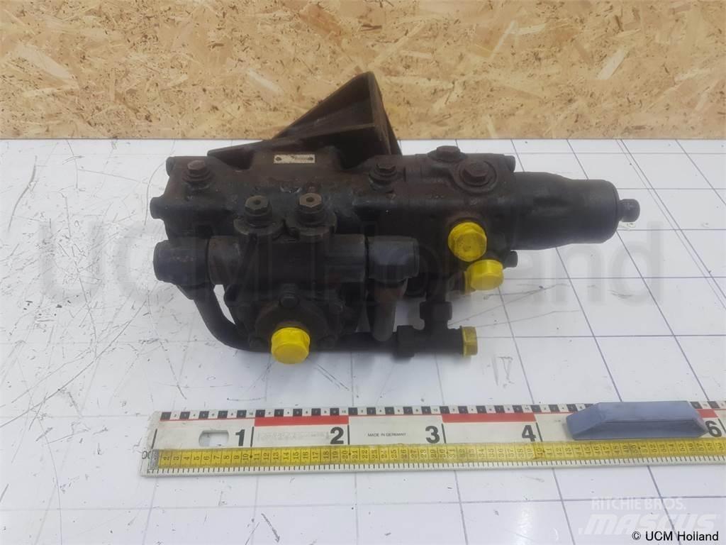  Steering box Piese si echipamente pentru macara