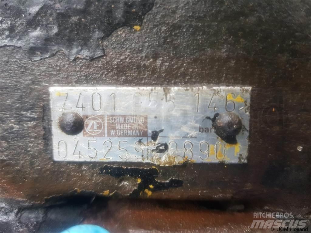  Steering box Piese si echipamente pentru macara