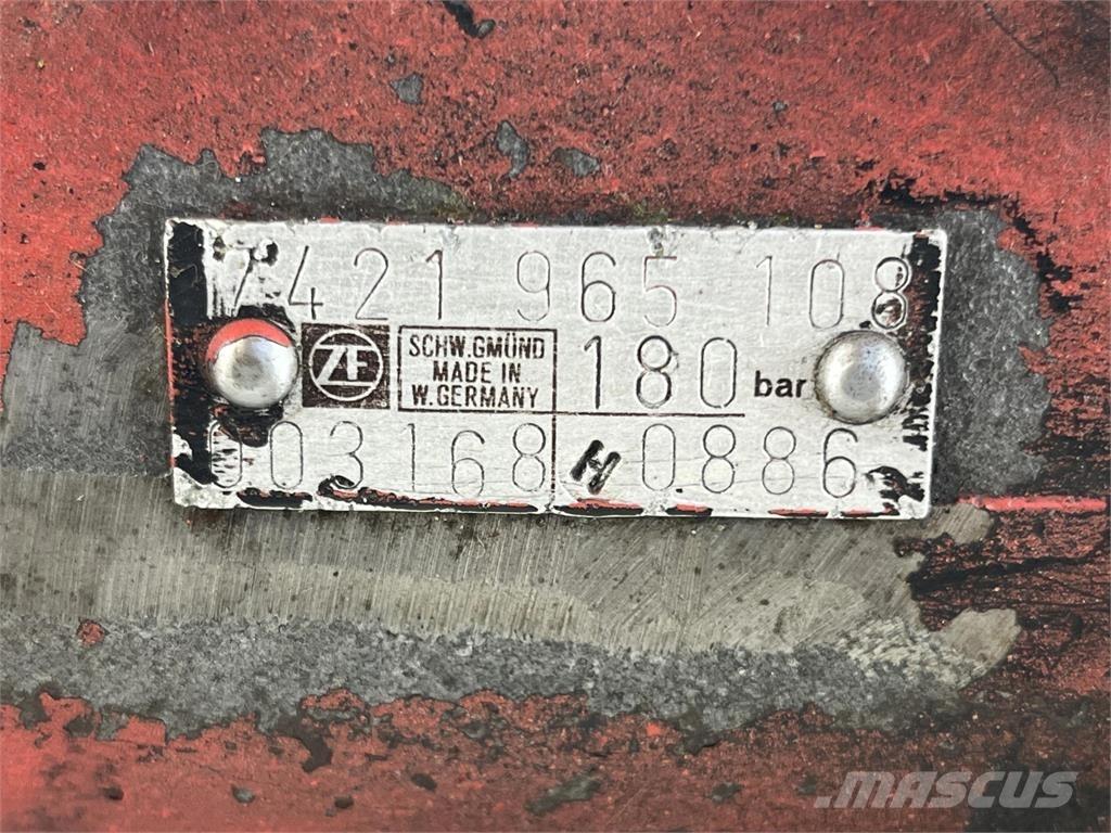  Steering box 180bar Piese si echipamente pentru macara